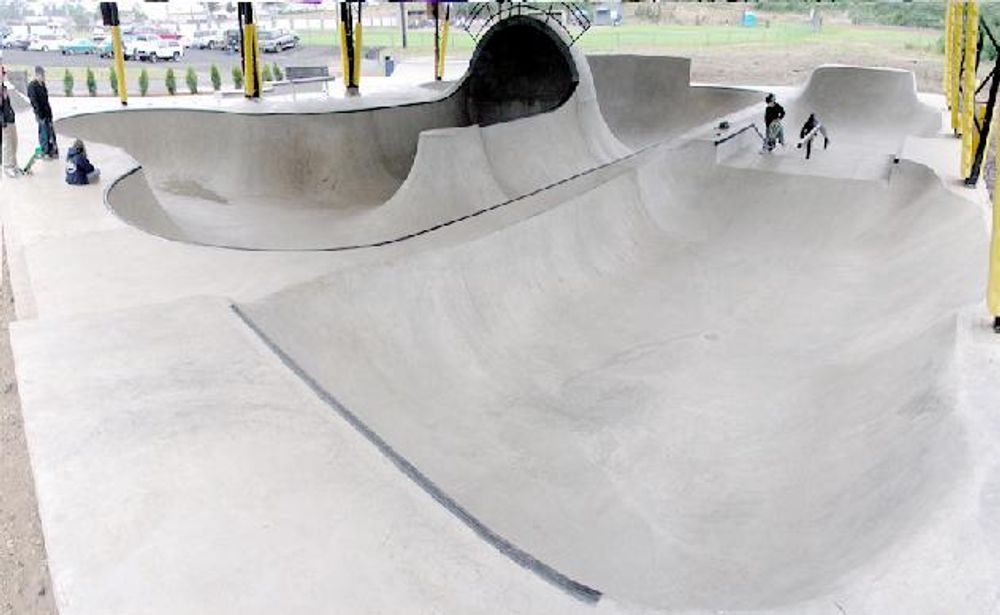 RE: Shit I would like to skate.