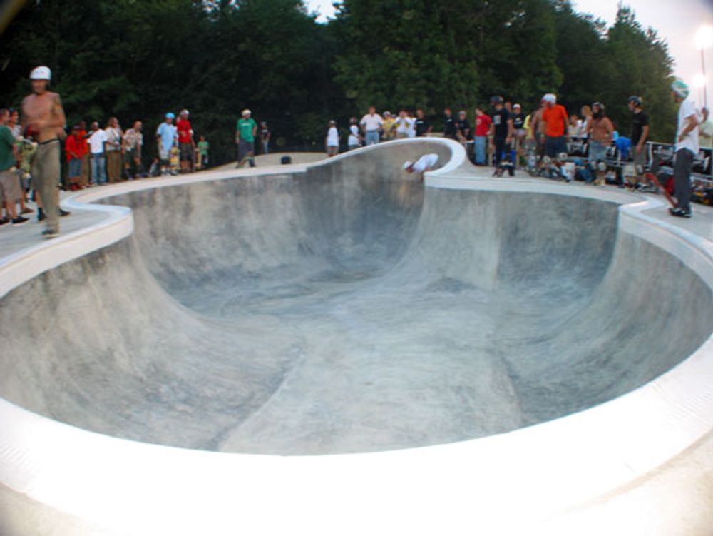 RE: Shit I would like to skate.