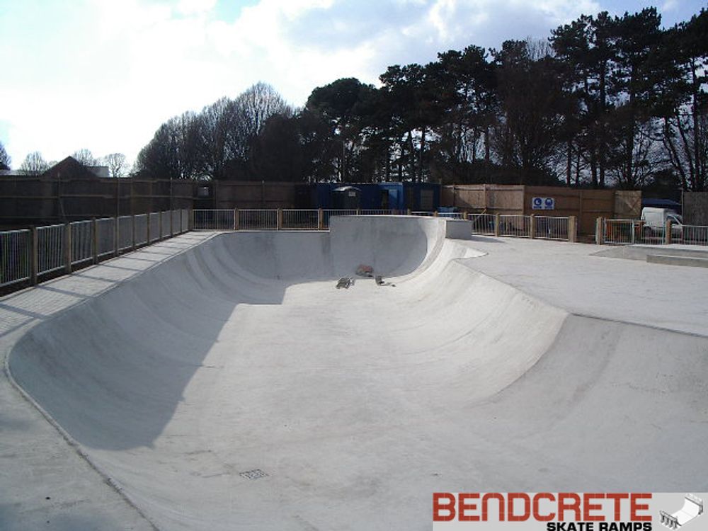 RE: Shit I would like to skate.