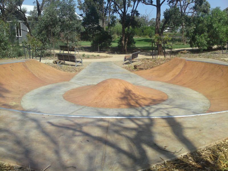 Eynesbury Dish