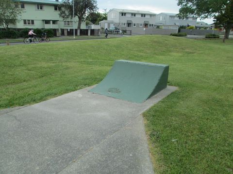 Farnham Park Quarter photo 2