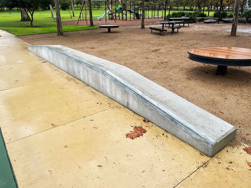 Fawkner Park Plaza Thing