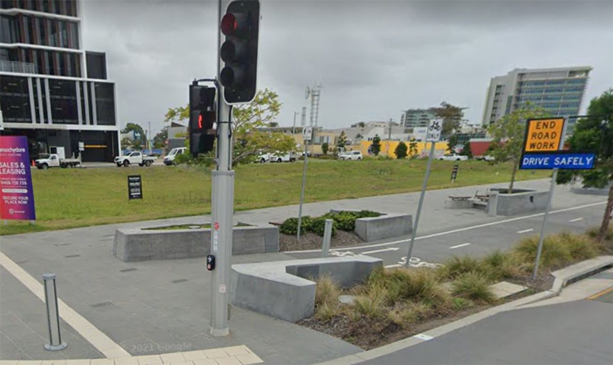 First Avenue Legdes skate spot