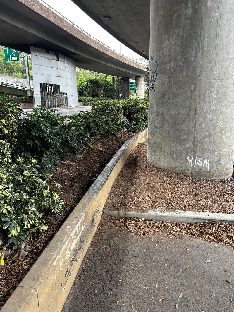 Fisho Garden Ledge 
