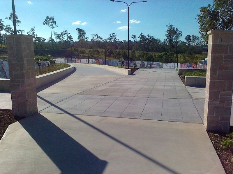 Flagstone Plaza 