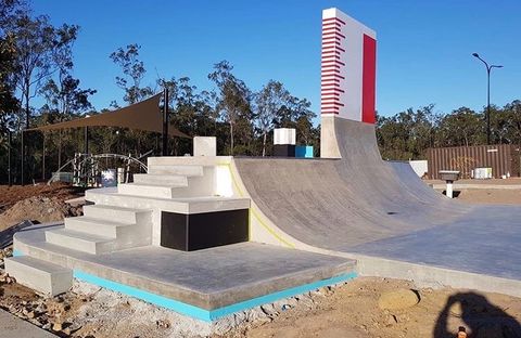 Flagstone Plaza photo 12