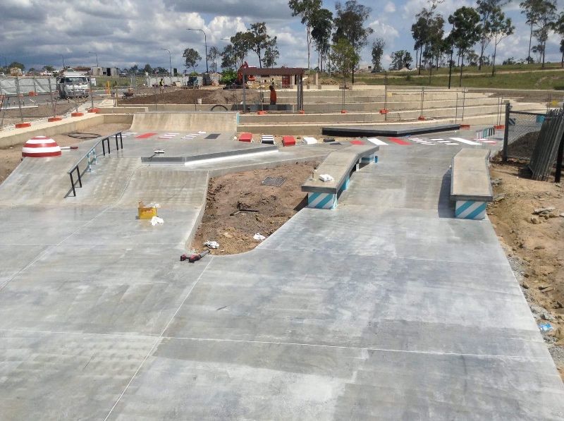 Flagstone Plaza 