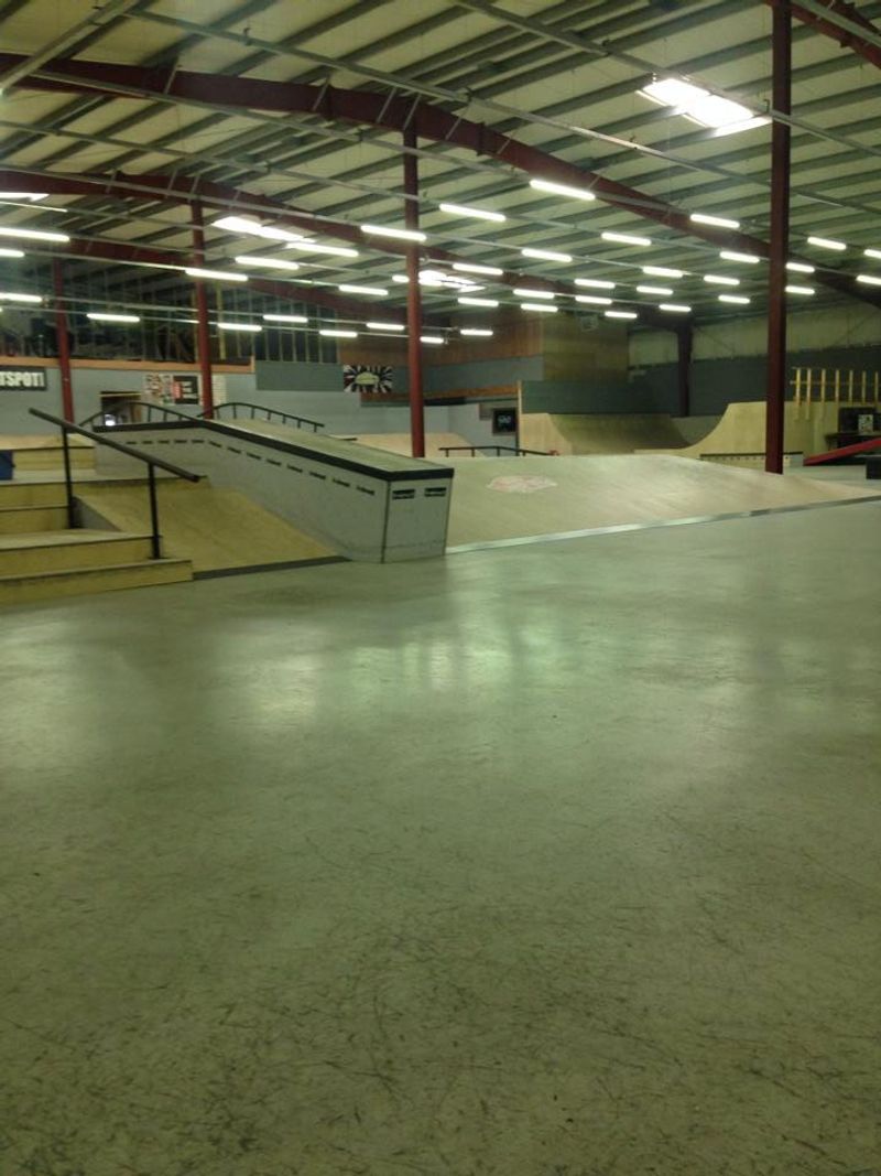 Flesh and Bone Indoor 