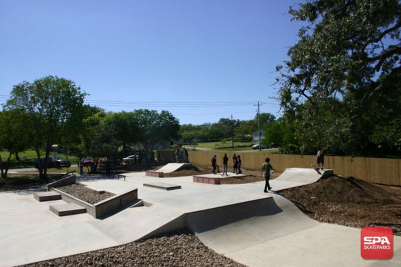 Floresville Skate Park 