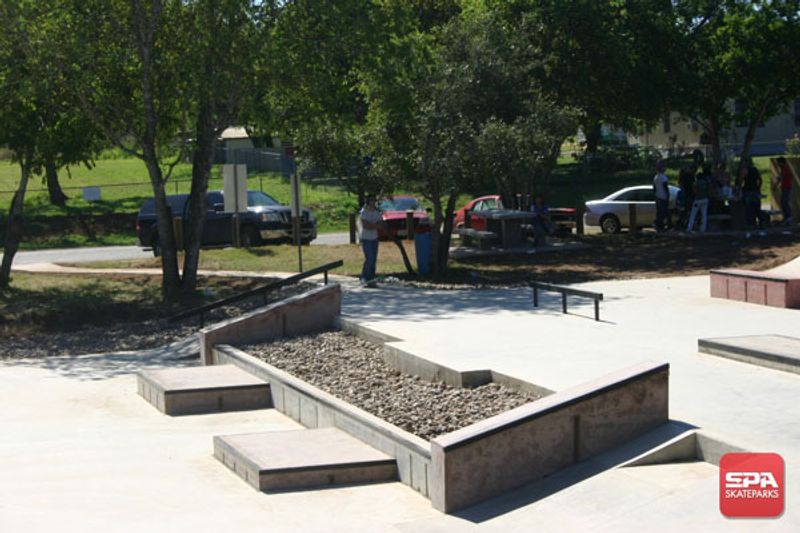 Floresville Skate Park 