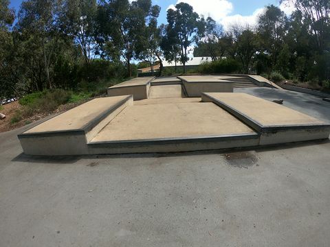 Forestville photo 2