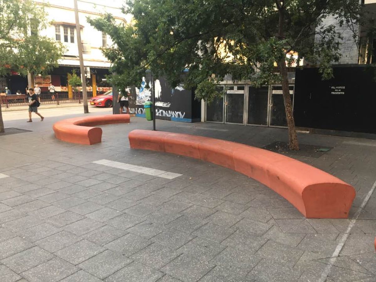 Foxs Benches skate spot