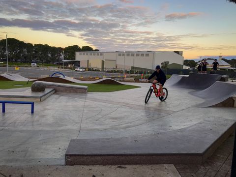 Freeling Skatepark photo 2