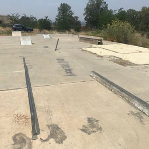 Fyshwick DIY