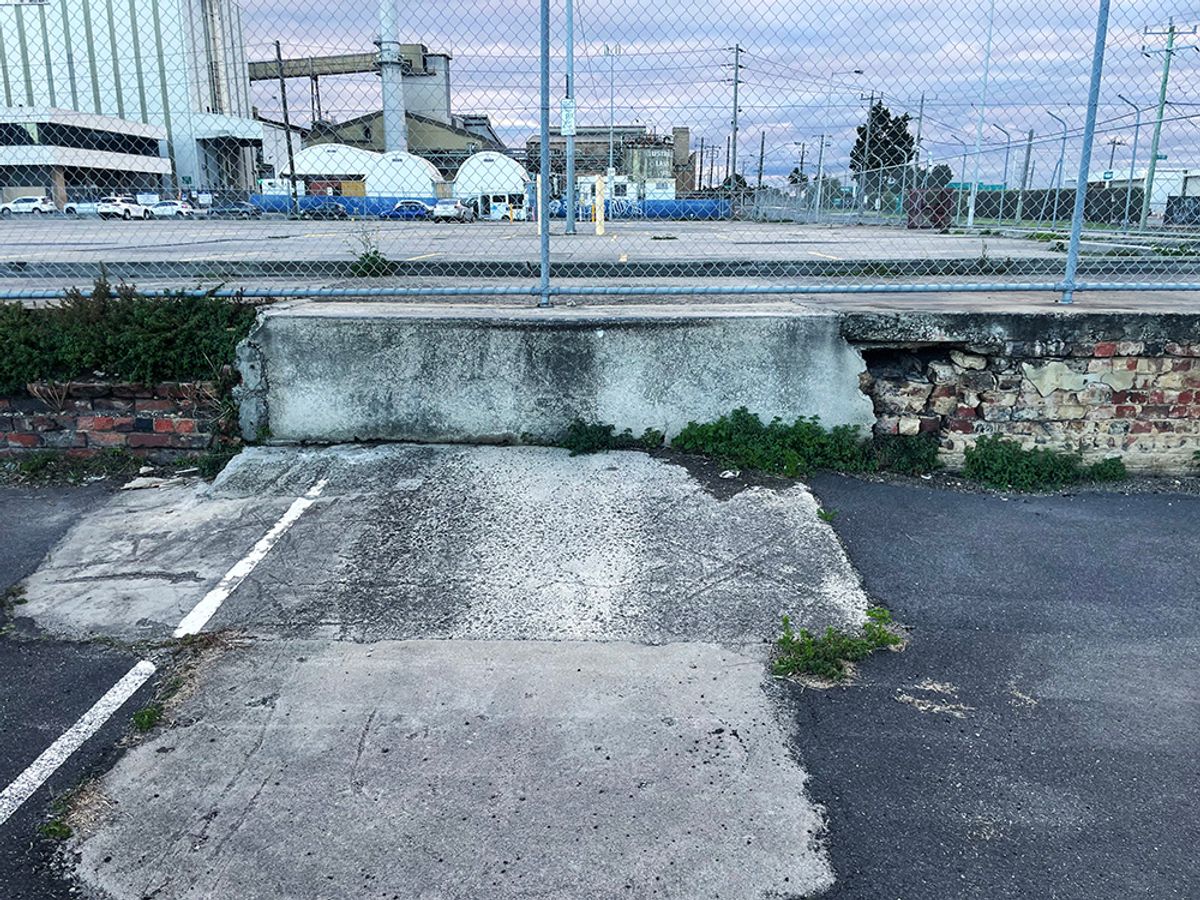 Grazeland Bump to Ledge skate spot