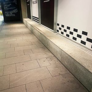 George St Ledge 