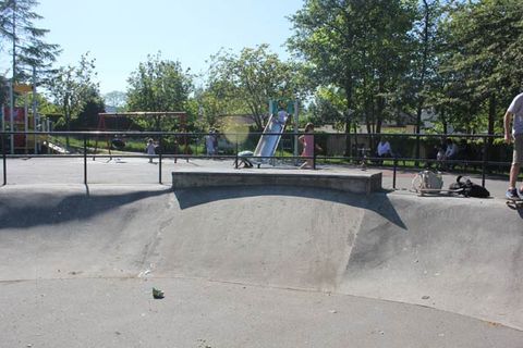 Gildersome Park Skatepark photo 2