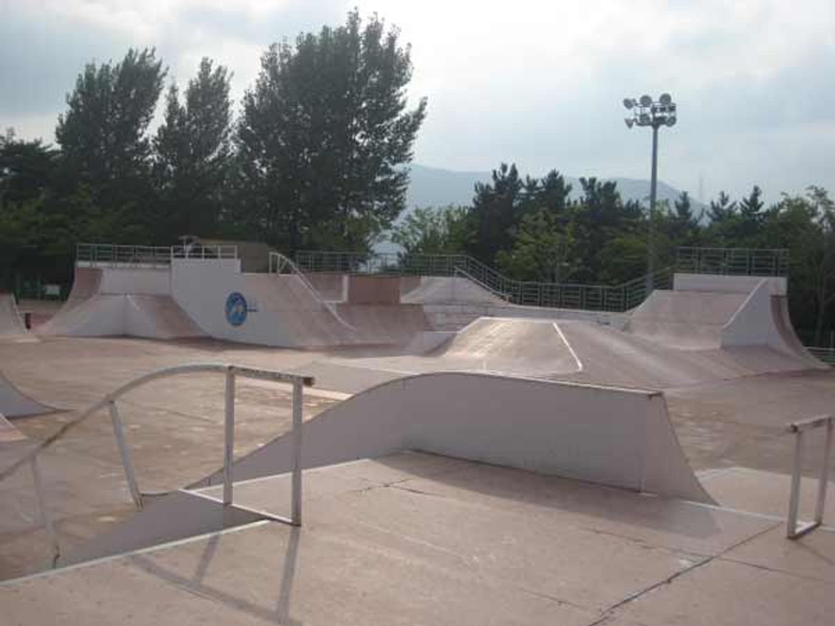 Gimhae Skatepark