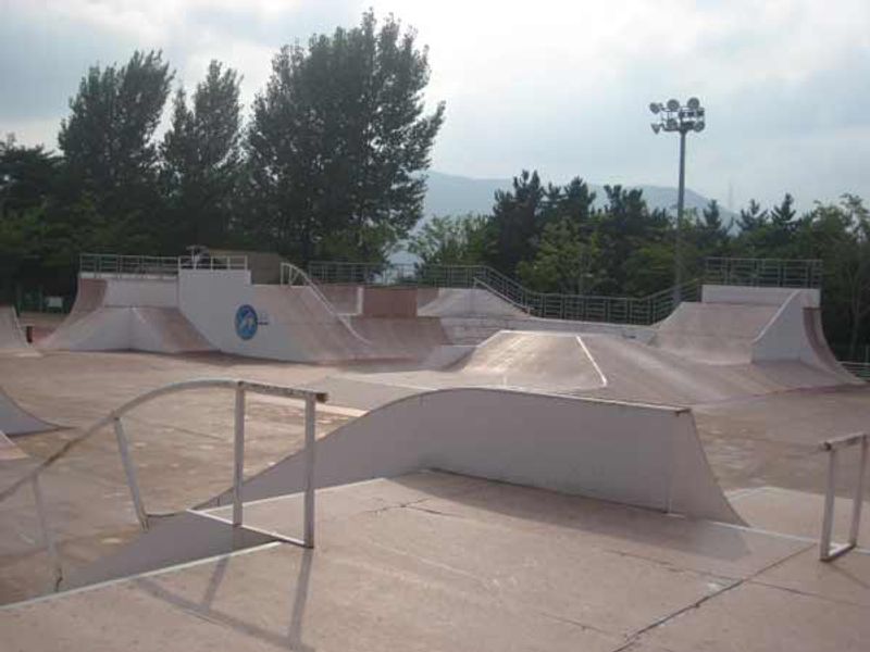 Gimhae Skatepark