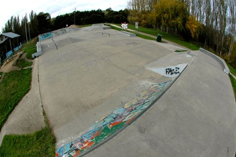 Gisborne Skate Park photo 9