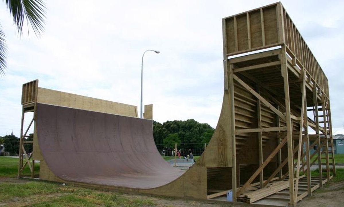 Gisborne Vert Ramp skatepark