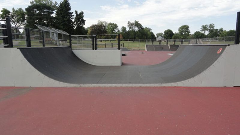 Glen Ellyn Skatepark 