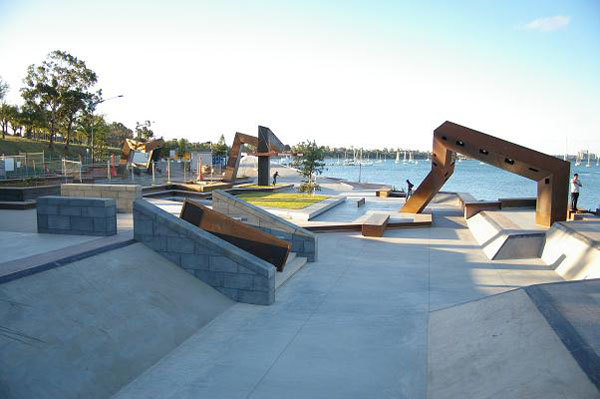 Waterfront Plaza 