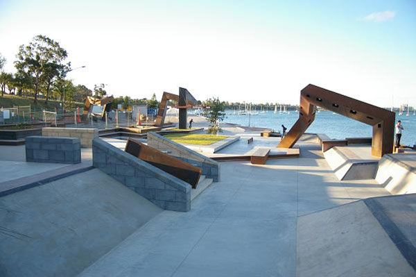 Waterfront Plaza