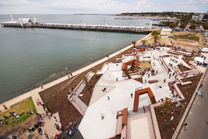 Waterfront Plaza 