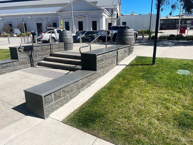 Goods Outledges 