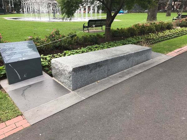 Parliament Gardens Ledge