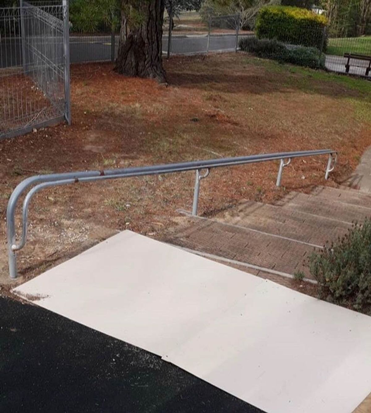 CIT Goulburn Rail skate spot