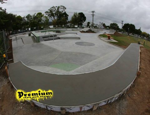 Greenhithe Skatepark photo 2