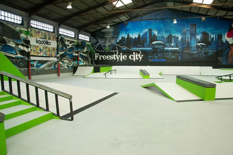 Green Indoor Skate Park 