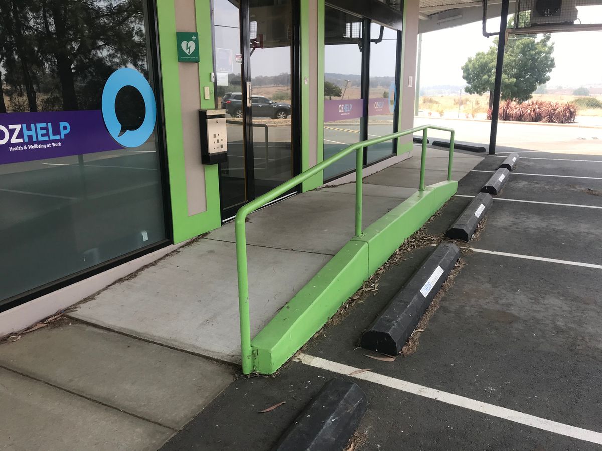 Green Rail skate spot