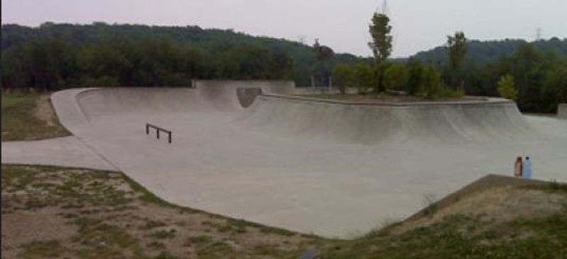 Peach Skate Plaza