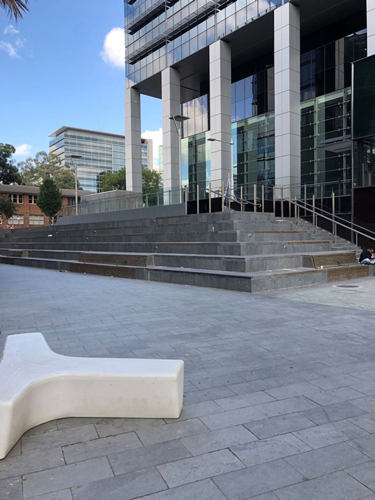 Water Ledge skate spot
