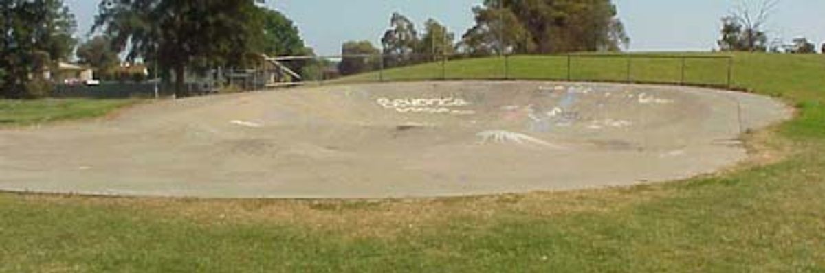 Griffith Bowl skatepark