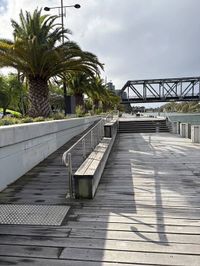 Grimes Rail