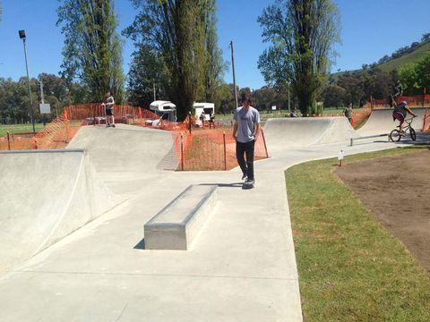 Gundagai Skatepark photo 5