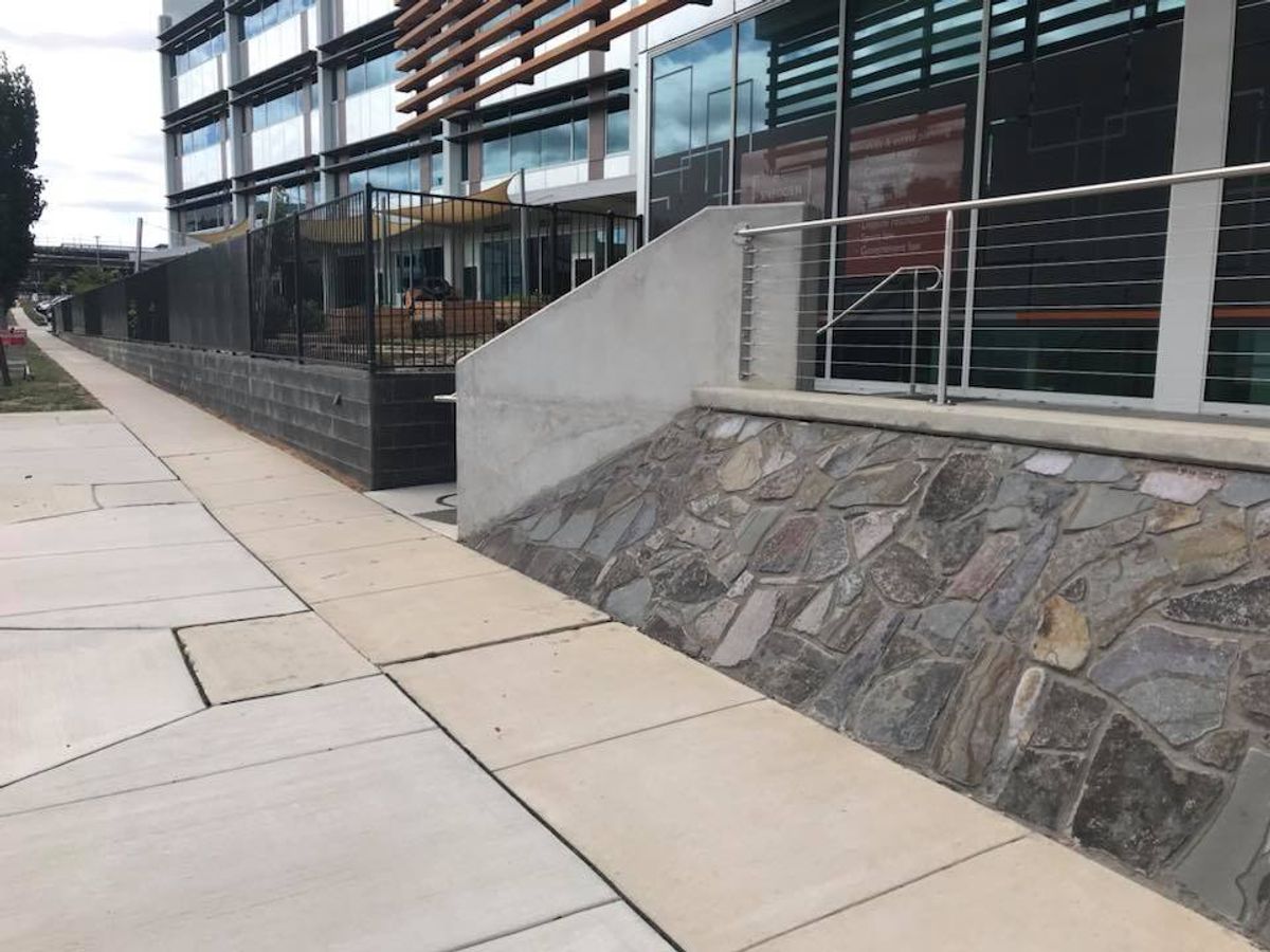 Gunners Bank to Wall skate spot