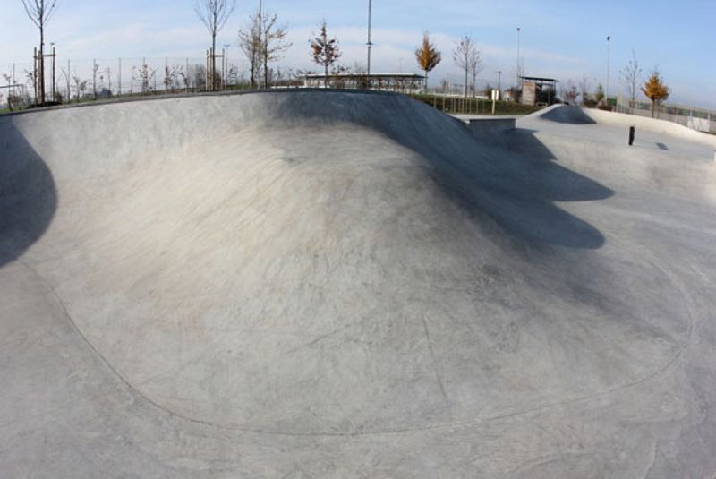Hallbergmoos Skate Park 