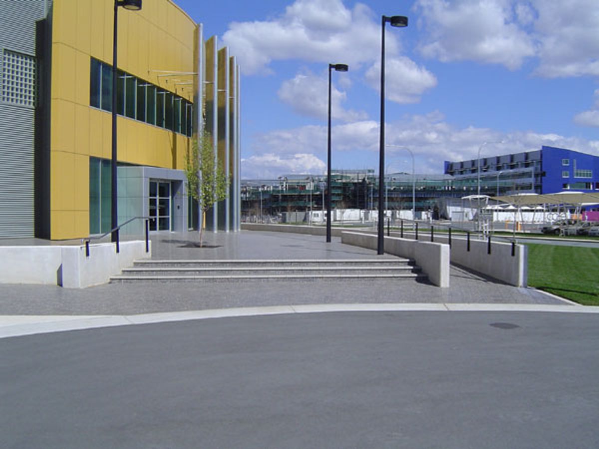 Hanger Ledge skate spot
