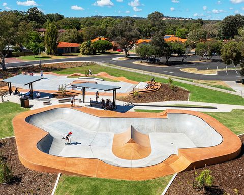 Harvey Skatepark photo 4