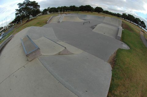 Hastings Skate Park photo 3