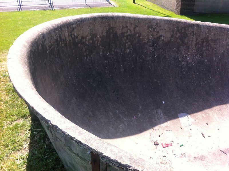 Heartsease Bowl