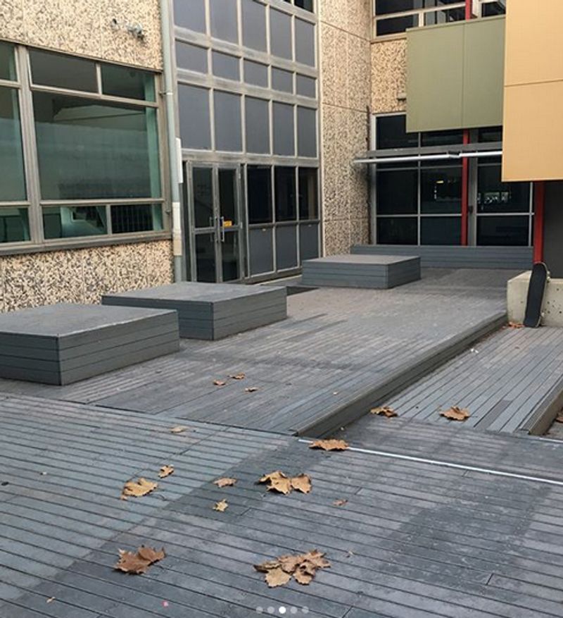 Henley High School 