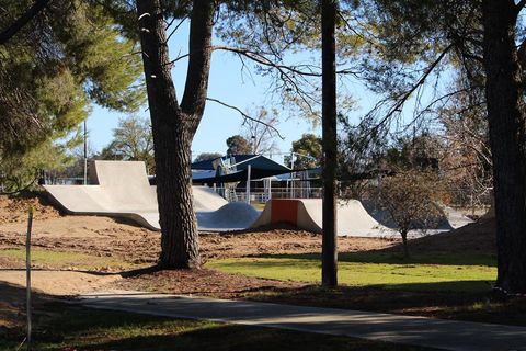 Henty Skatepark photo 4