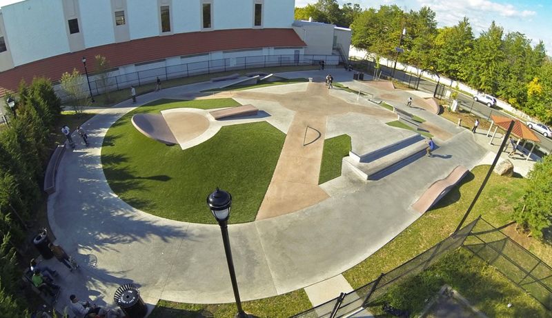 Holland Skate Plaza