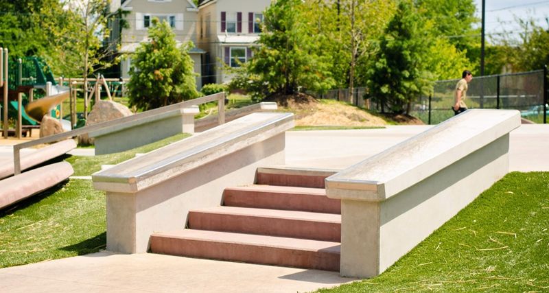Holland Skate Plaza
